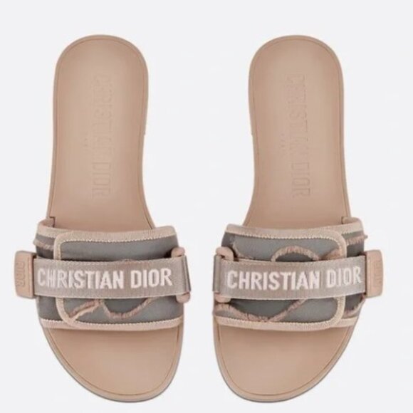 Christian Dior Dio(r)evolution Slide - Size 39 - Picture 1 of 6